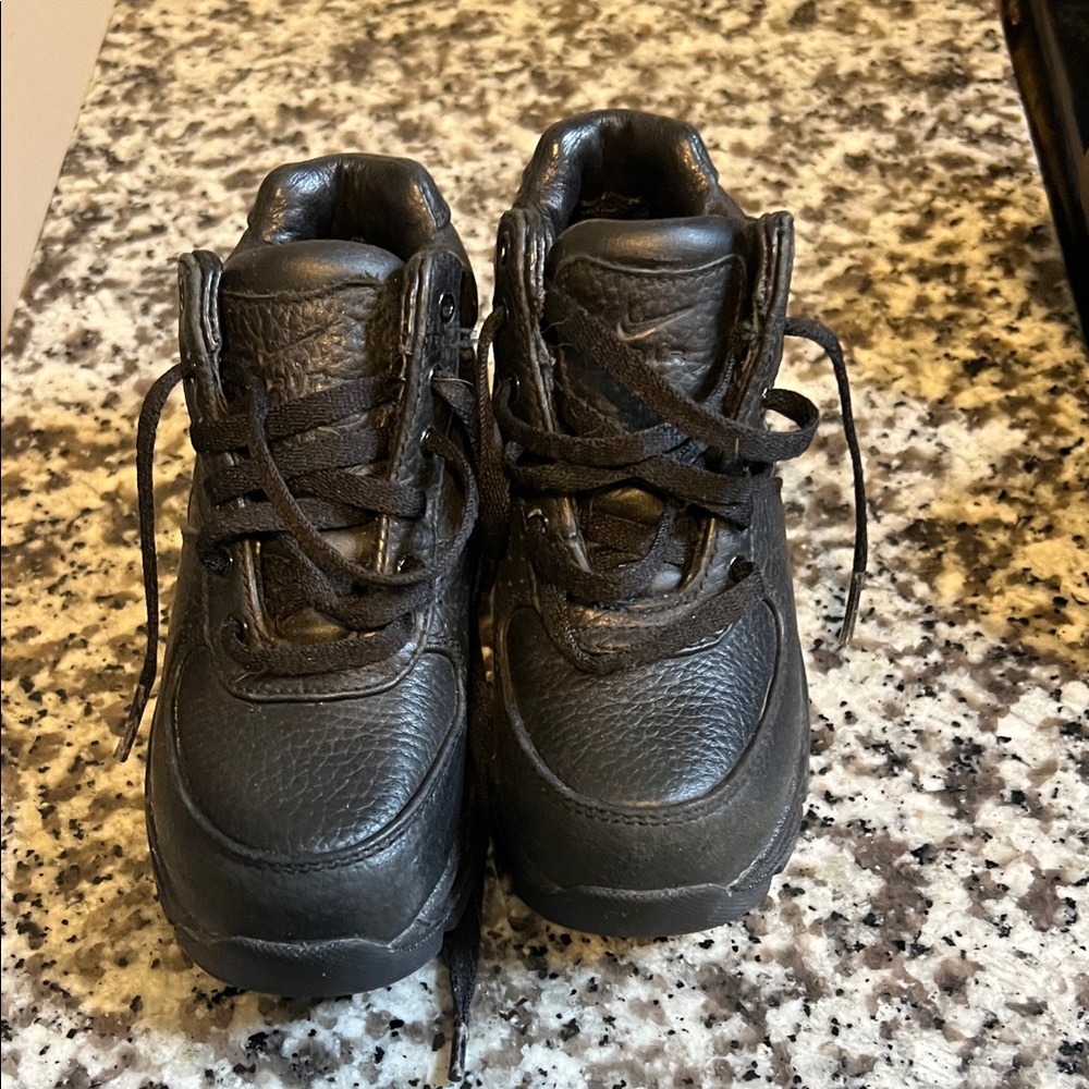 Nike Kids Black Sneakers